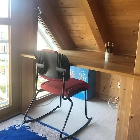 Gemuetliche Auf 2 Etagen Mit Dachterrasse 公寓 阿尔高的万根